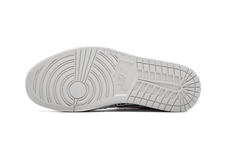All-Over 554724-119 Logos air Jordan Mid 1 0517